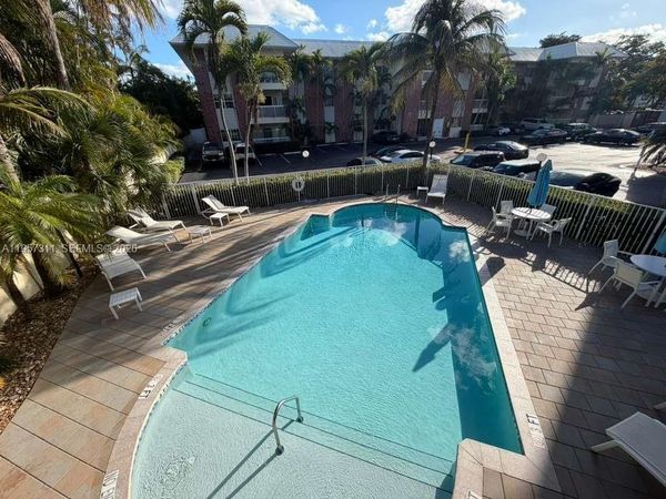 2424 SE 17th Cswy, Unit 110B, Fort Lauderdale, FL 33316