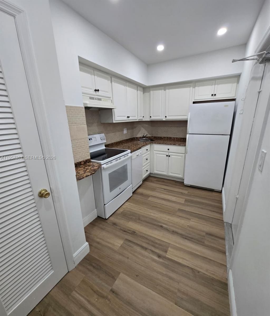 2424 SE 17th Cswy, Unit 110B, Fort Lauderdale, FL 33316 Photo