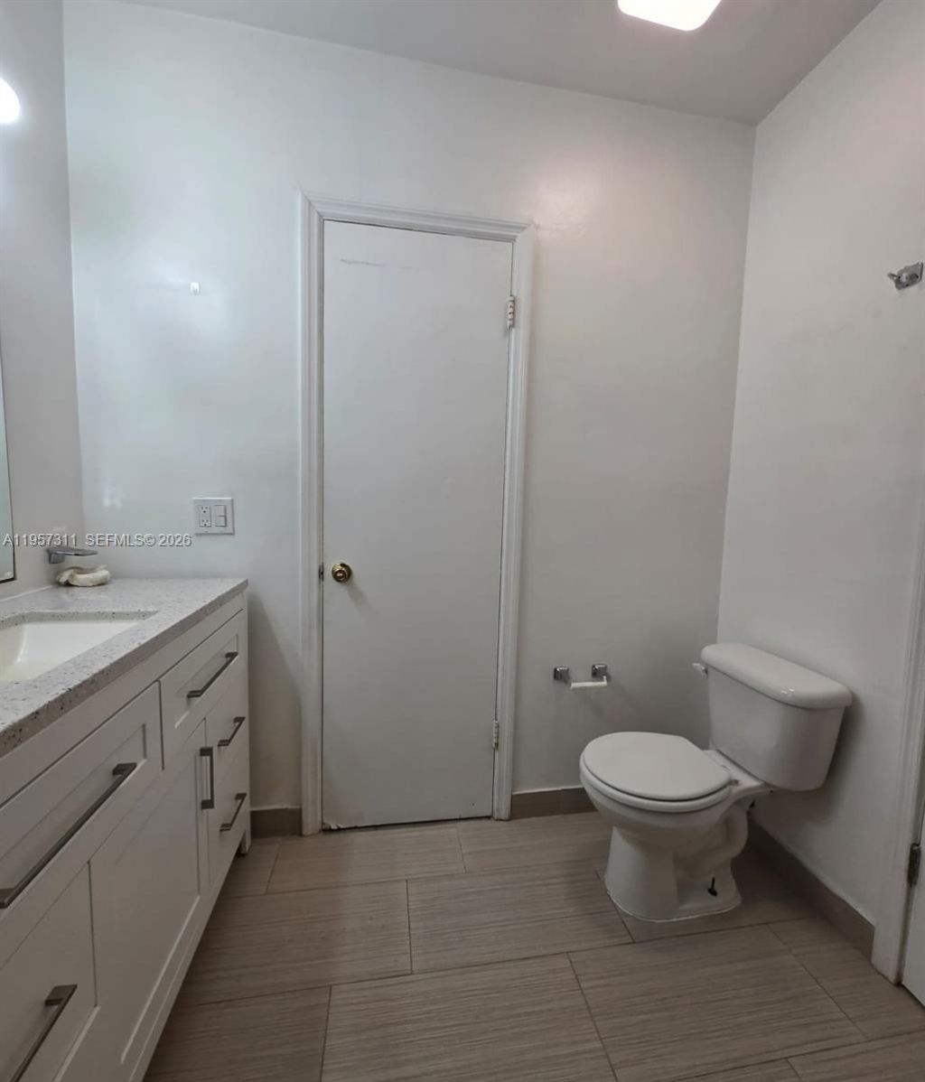 2424 SE 17th Cswy, Unit 110B, Fort Lauderdale, FL 33316 Photo