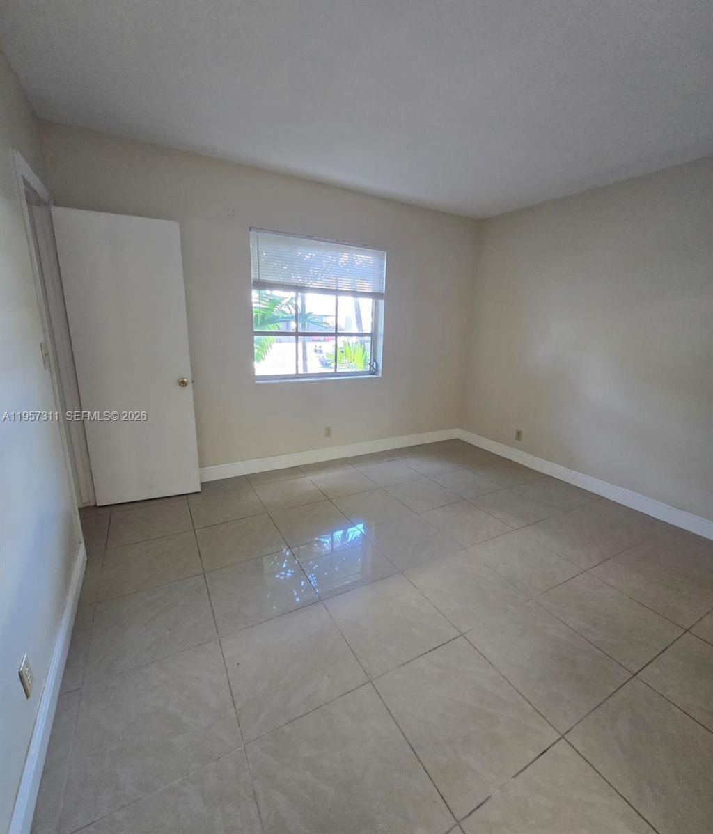 2424 SE 17th Cswy, Unit 110B, Fort Lauderdale, FL 33316 Photo