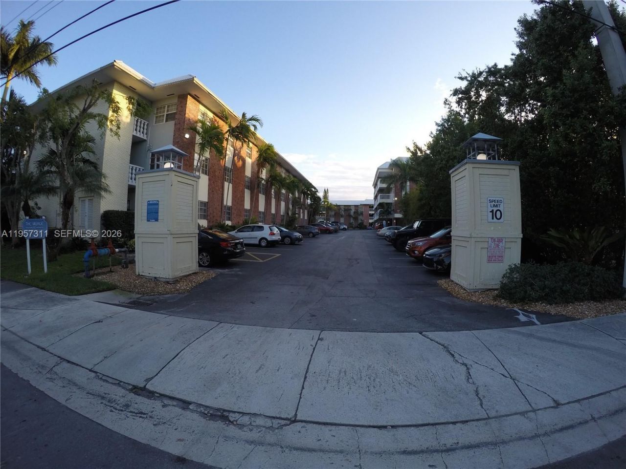 2424 SE 17th Cswy, Unit 110B, Fort Lauderdale, FL 33316 Photo