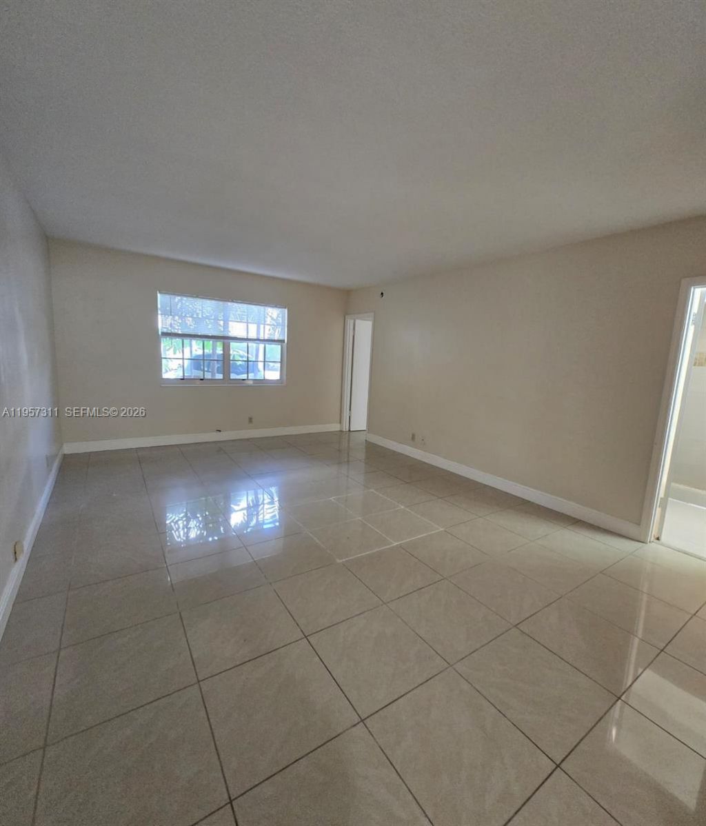 2424 SE 17th Cswy, Unit 110B, Fort Lauderdale, FL 33316 Photo