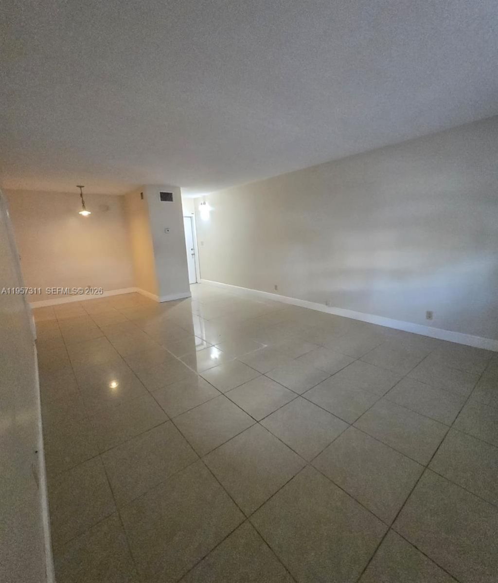 2424 SE 17th Cswy, Unit 110B, Fort Lauderdale, FL 33316 Photo