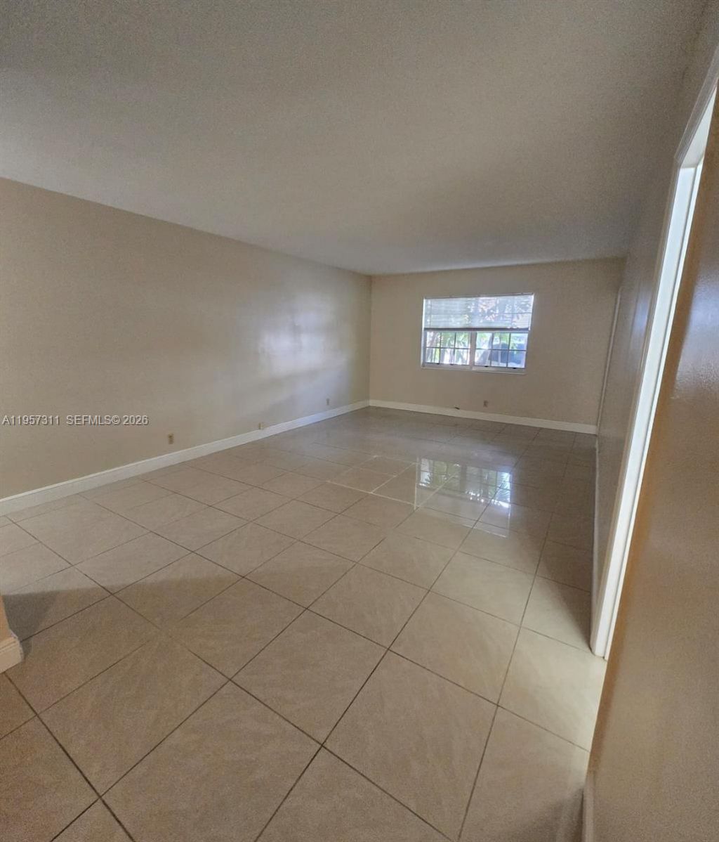 2424 SE 17th Cswy, Unit 110B, Fort Lauderdale, FL 33316 Photo