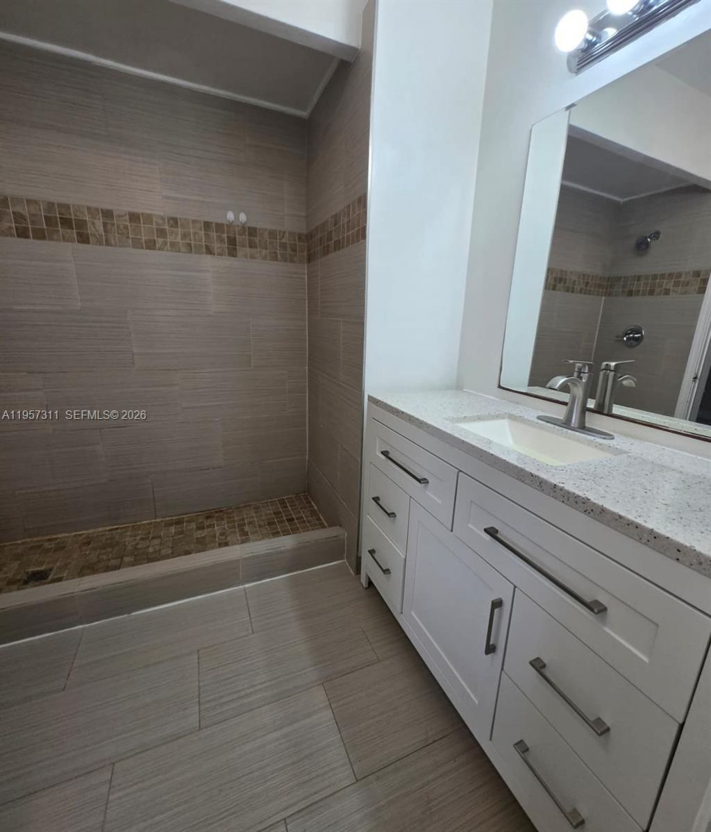 2424 SE 17th Cswy, Unit 110B, Fort Lauderdale, FL 33316 Photo