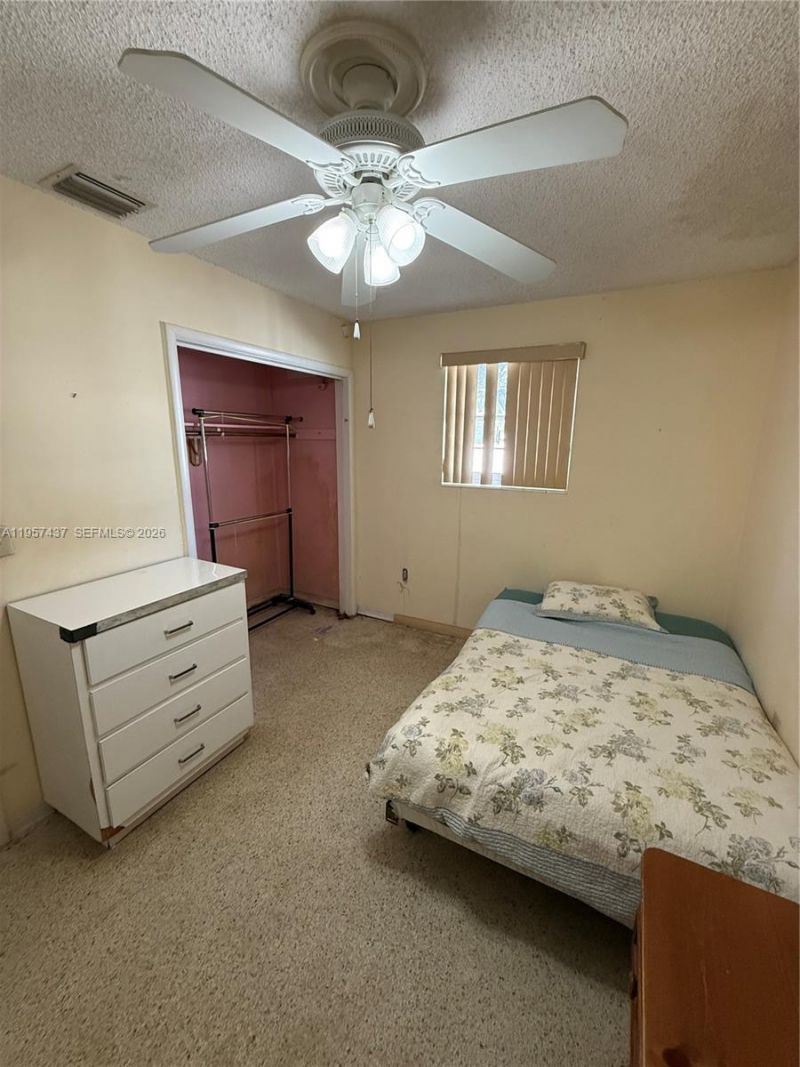 185 E 20th St, Hialeah, FL 33010 Photo