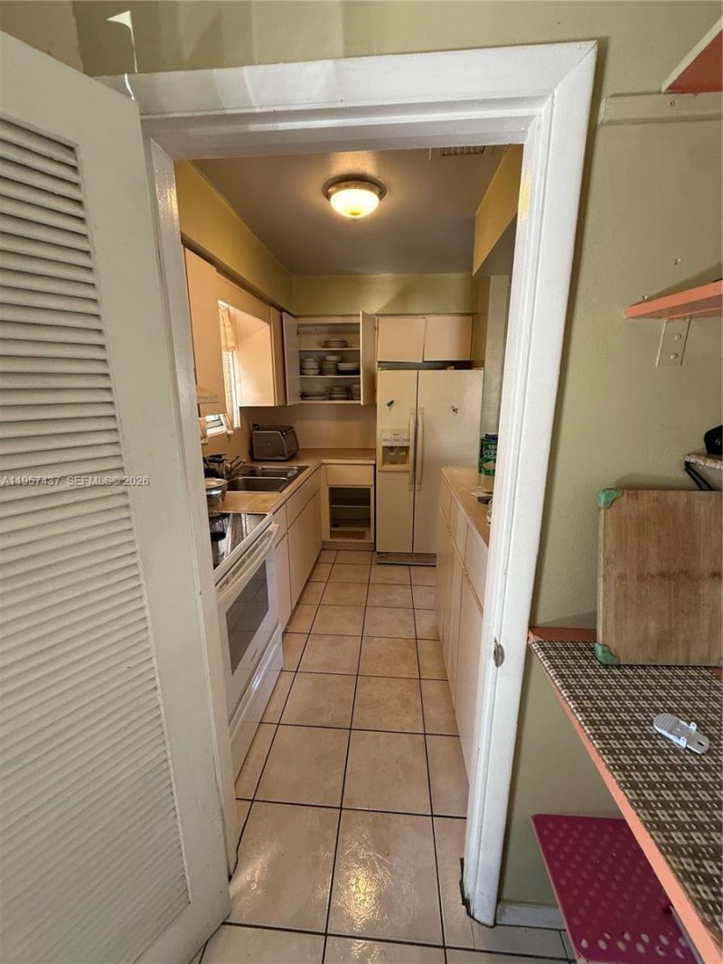 185 E 20th St, Hialeah, FL 33010 Photo