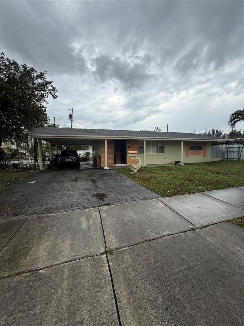 185 E 20th St, Hialeah, FL 33010 Photo