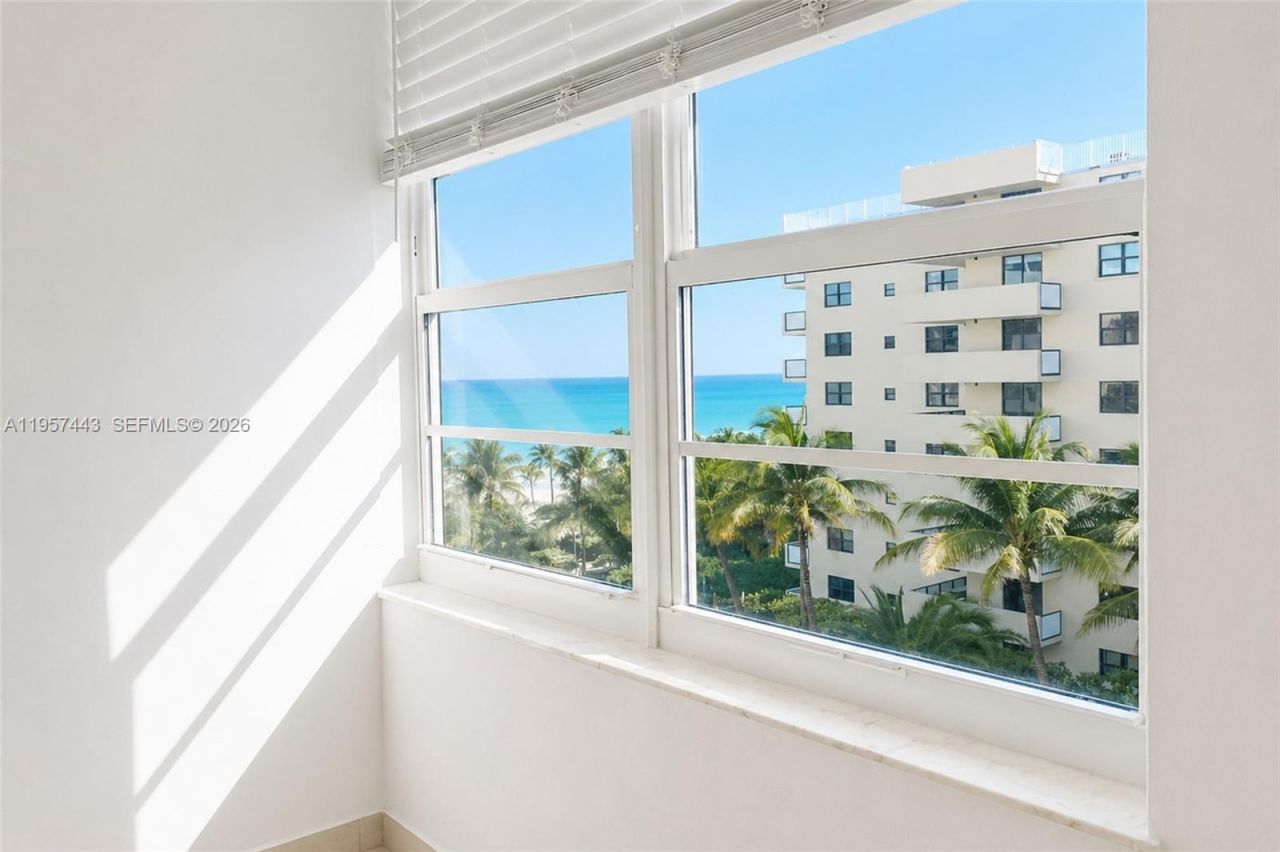 100 Lincoln Rd, Unit 732, Miami Beach, FL 33139 Photo