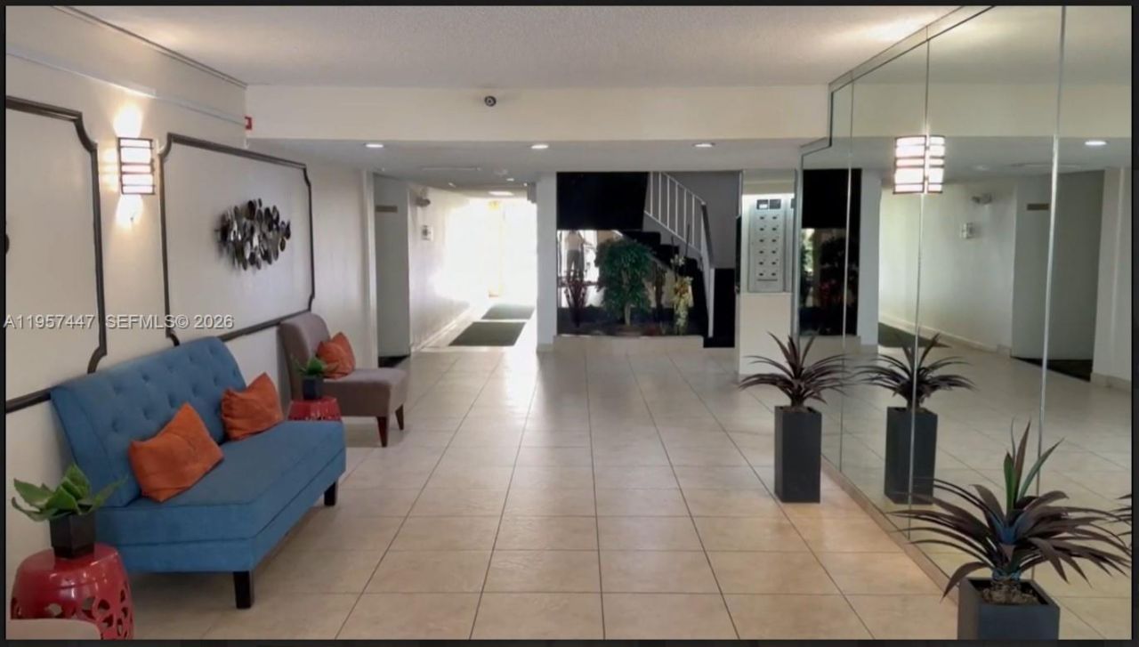 6600 Cypress Rd, Unit 203, Plantation, FL 33317 Photo