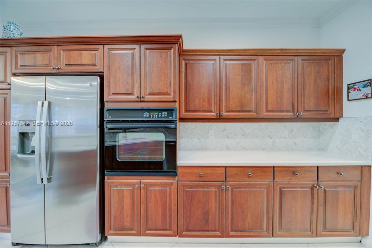 2742 NE Kinsington Cir, Unit 24-1, Weston, FL 33332 Photo