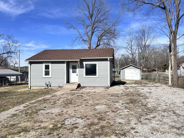 210 W Ash Street, Verona, MO 65769