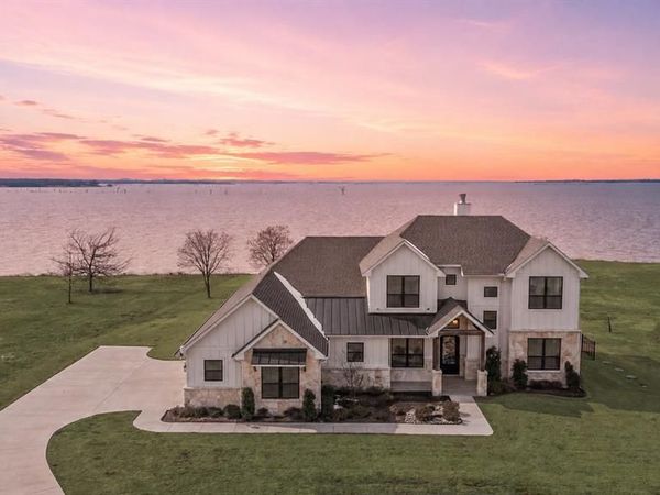3016 Lake Ridge Drive, Streetman, TX 75859