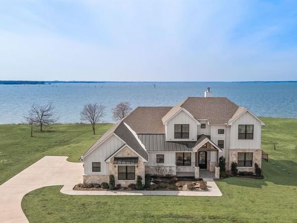 3016 Lake Ridge Drive, Streetman, TX 75859