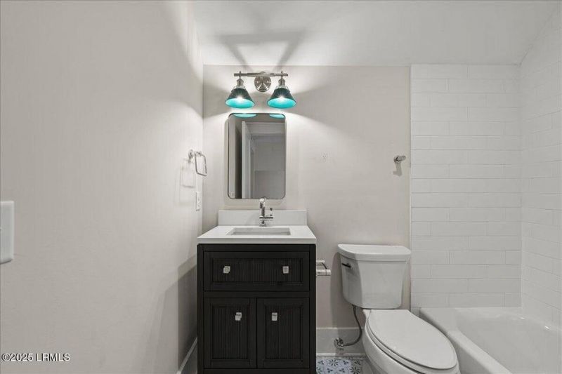 2202 National Street Photo 19