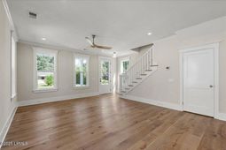 2204 National Street photo 4