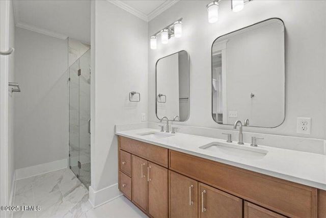 2206 National Street Photo 11