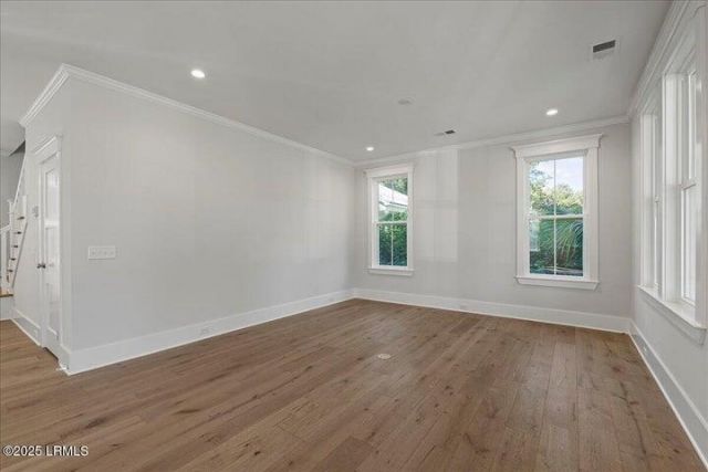 2206 National Street Photo 4