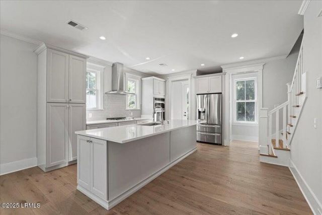 2206 National Street Photo 5