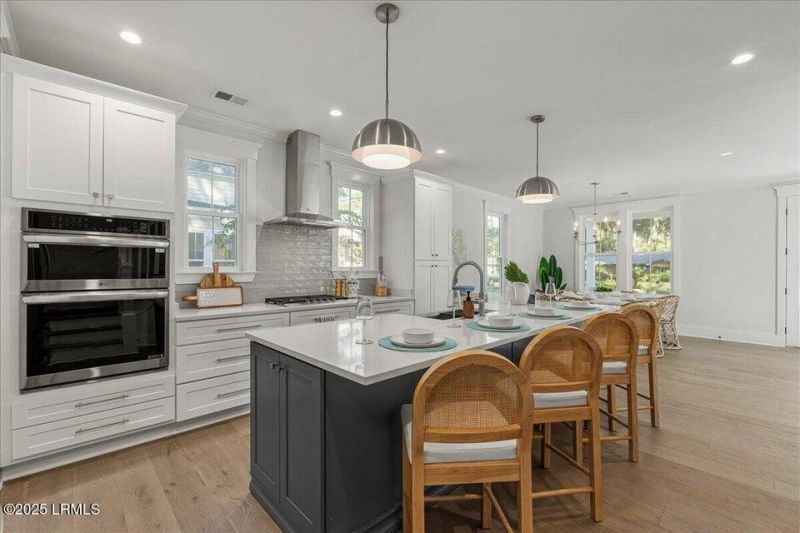 2200 National Street Photo 12