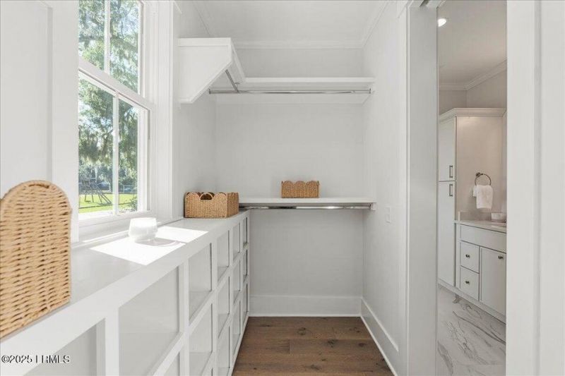 2200 National Street Photo 18