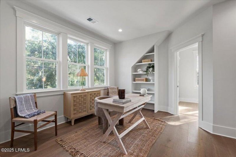 2200 National Street Photo 21