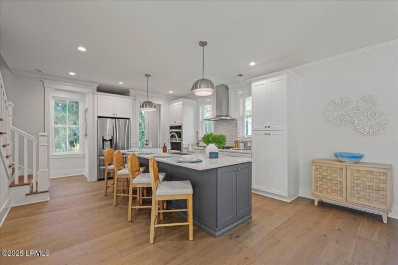 2200 National Street Photo 8