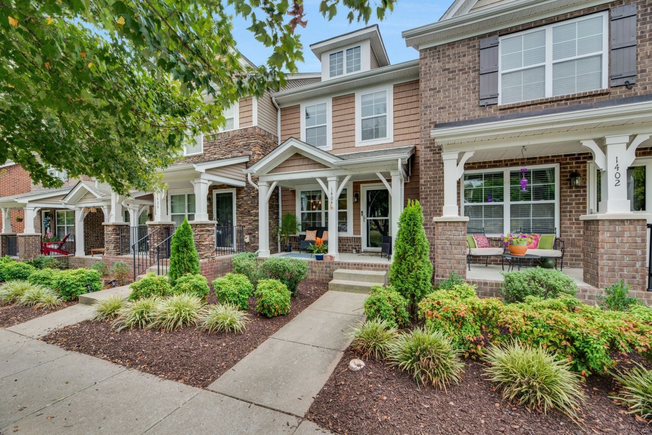 1404 Riverbrook Dr, Hermitage, TN 37076 Main Photo