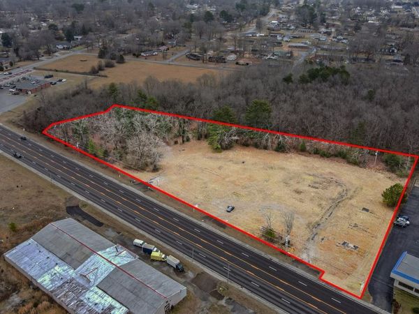 1207 McArthur St, Manchester, TN 37355