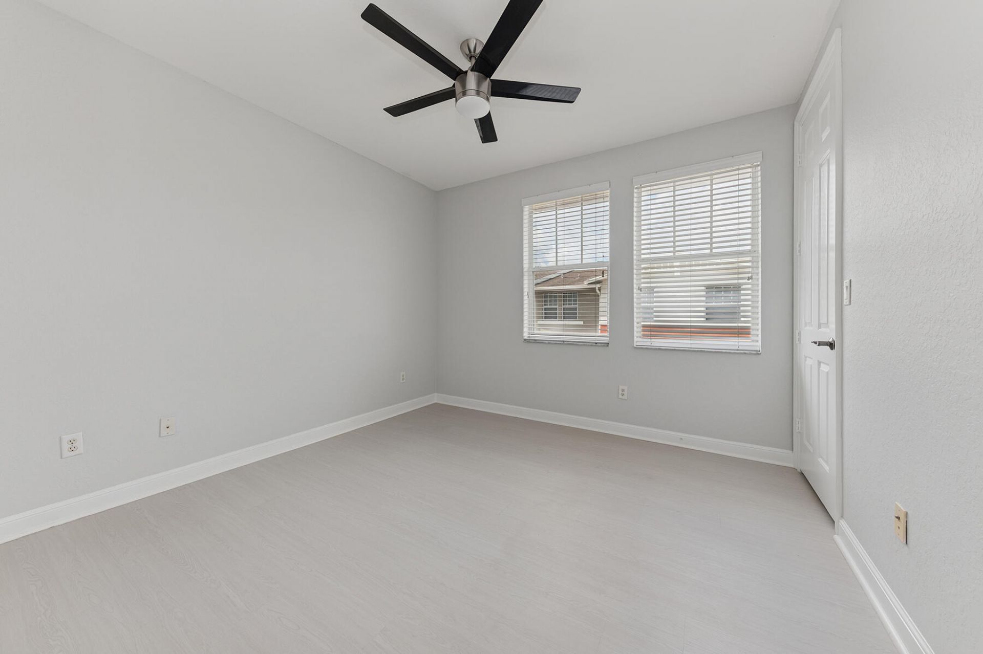 630 Amador Lane, Unit 2, West Palm Beach, FL 33401 Photo