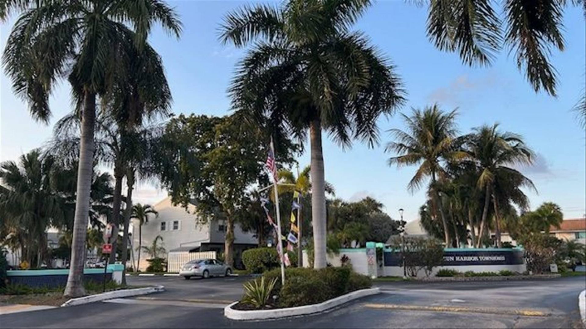 2593 NE 15th Street, Pompano Beach, FL 33062 Photo