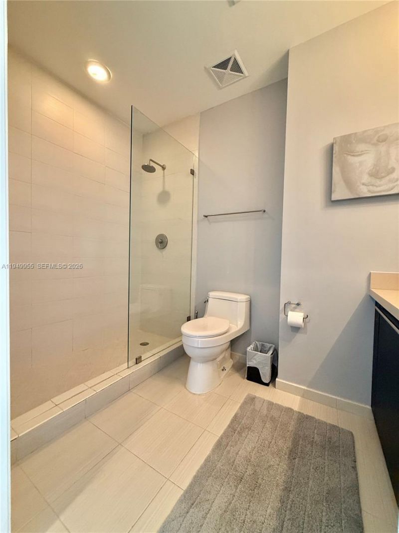 7928 East Dr, Unit 905, North Bay Village, FL 33141 Photo