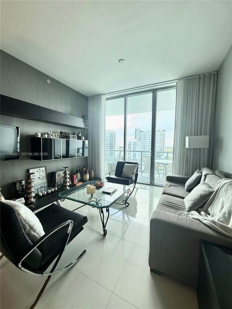 7928 East Dr, Unit 905, North Bay Village, FL 33141 Photo