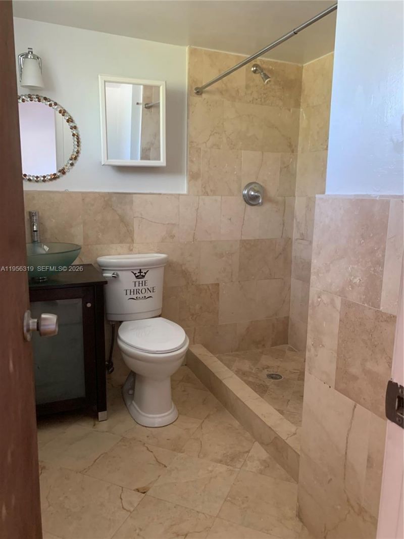 650 NE 61st St, Unit 36, Miami, FL 33137 Photo