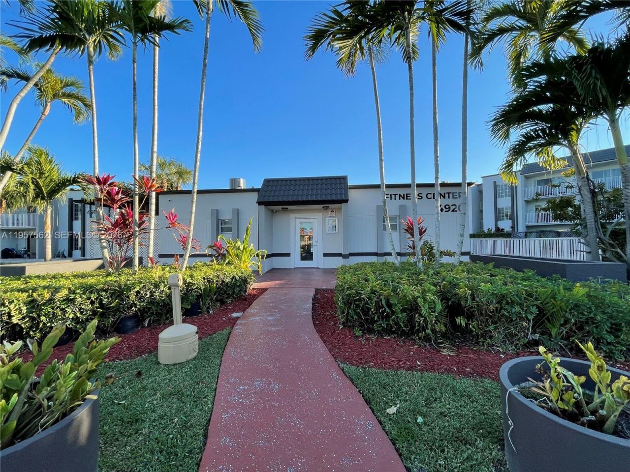 4910 NW 79th Ave, Unit 108, Doral, FL 33166 Photo