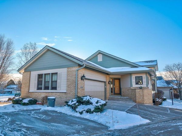 1030 Rooster Run, Middleton, WI 53562