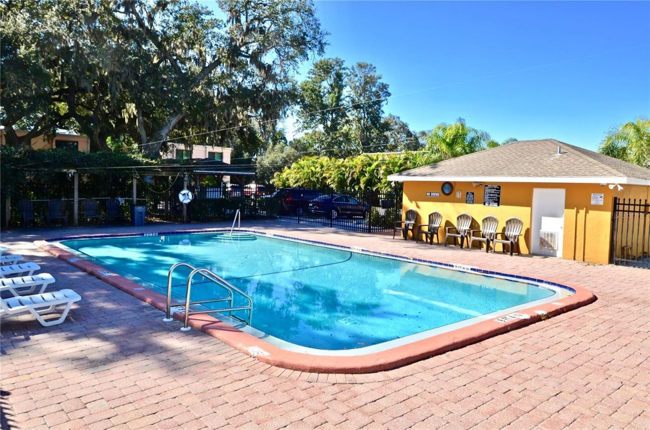 5310 26th St W, Unit 202, Bradenton, FL 34207 Photo