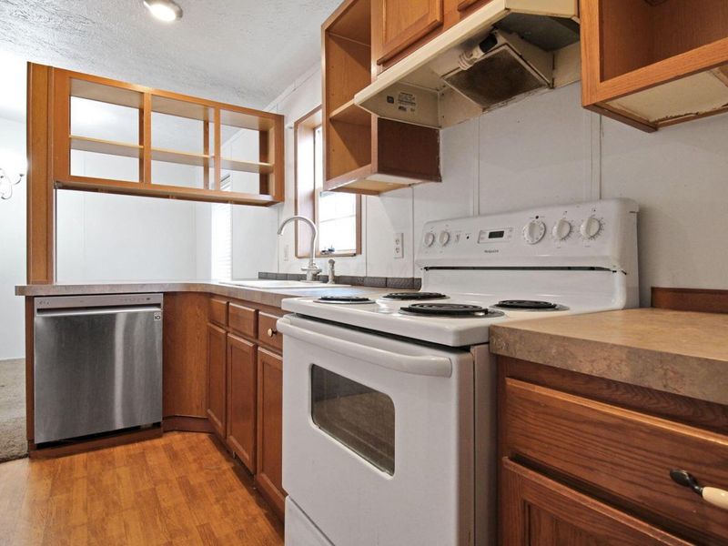 1100 Thornwood Drive SW, Unit 1008, Heath, OH 43056 Photo 14