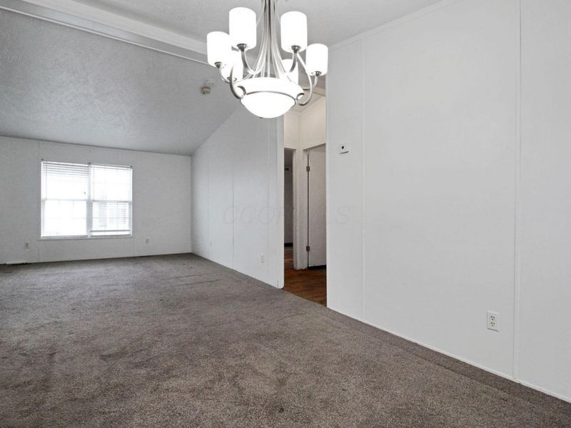 1100 Thornwood Drive SW, Unit 1008, Heath, OH 43056 Photo 17