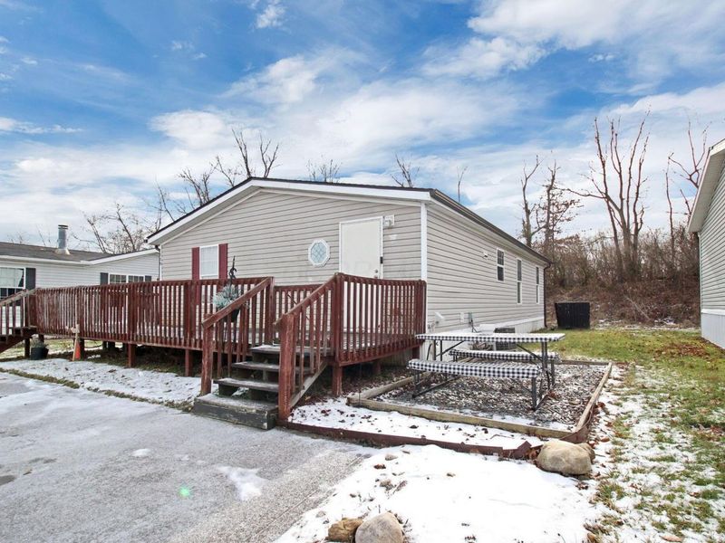 1100 Thornwood Drive SW, Unit 1008, Heath, OH 43056 Photo 2