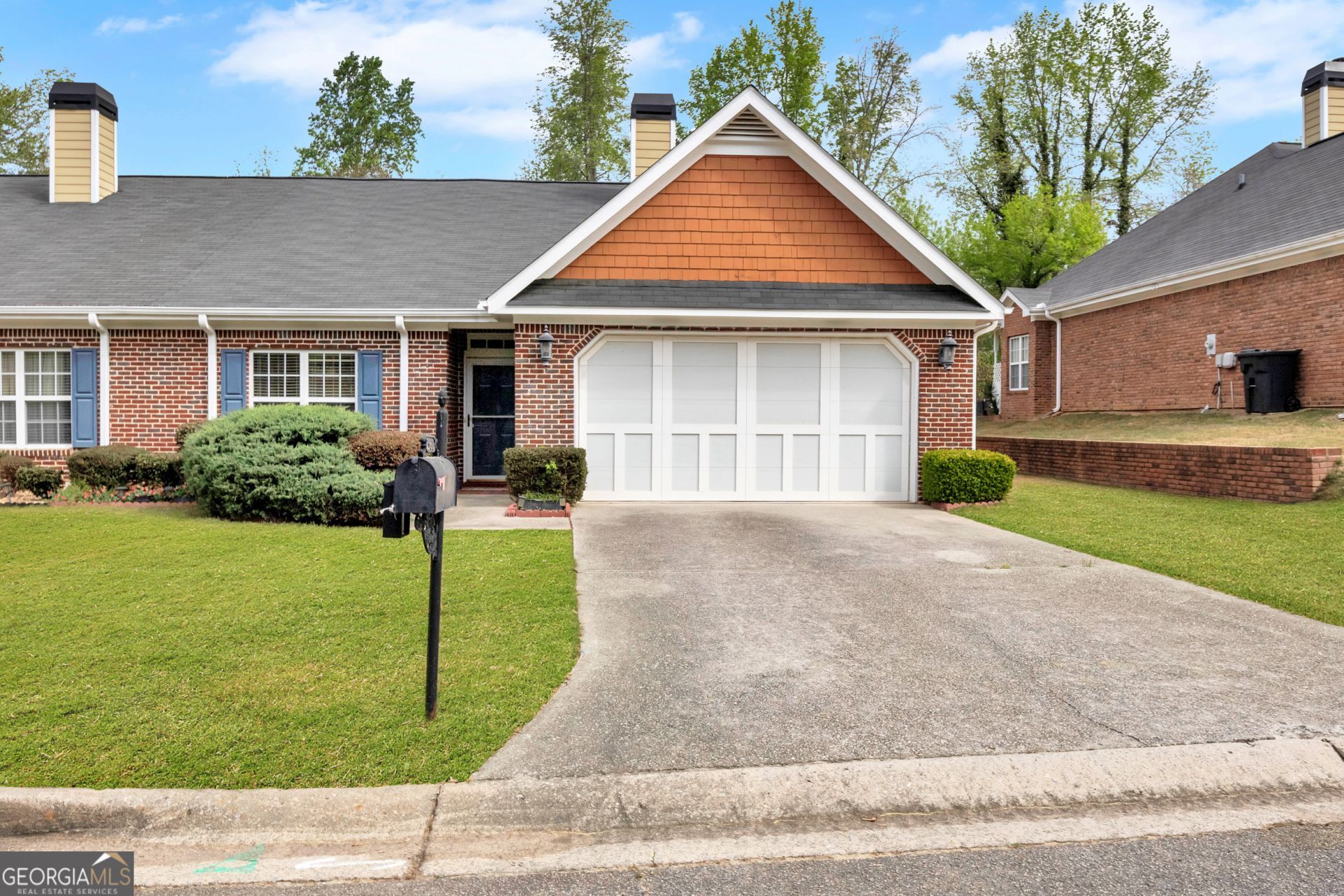 2560 Rosehill Circle, Lithia Springs, GA 30122 Main Photo