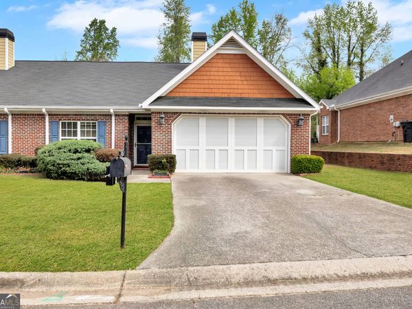 2560 Rosehill Circle, Lithia Springs, GA 30122
