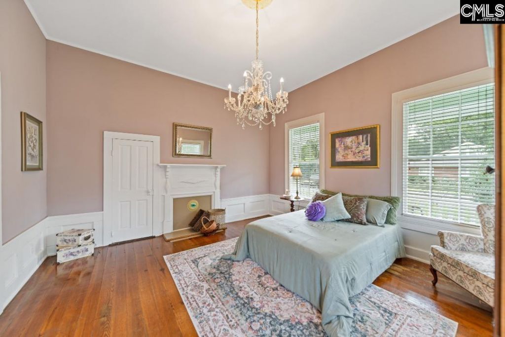 131 Pine Street Photo 14