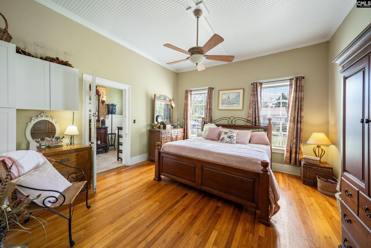 131 Pine Street Photo 21