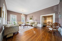 131 Pine Street photo 4