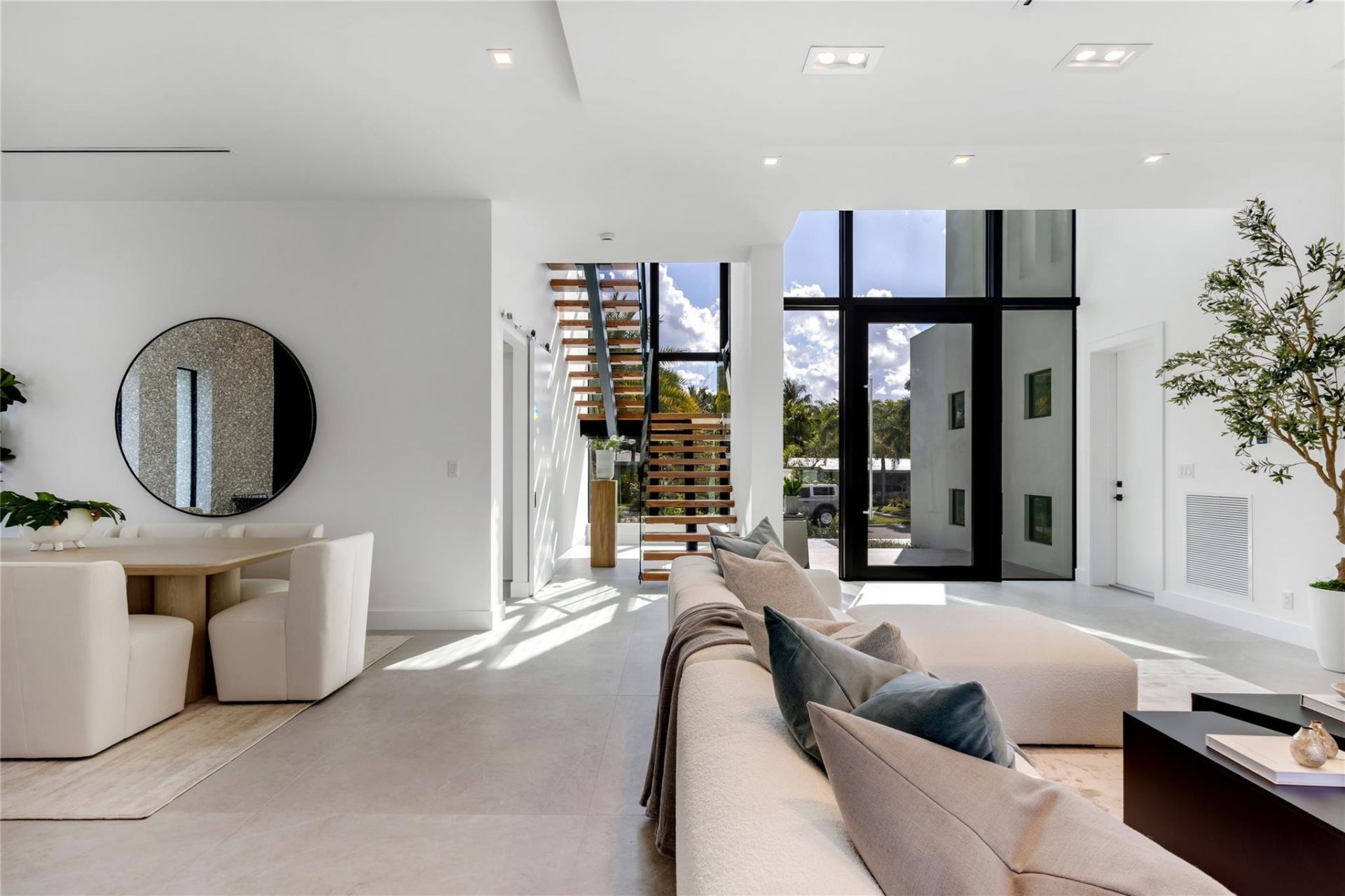 3205 Leigh Road, Pompano Beach, FL 33062 Photo