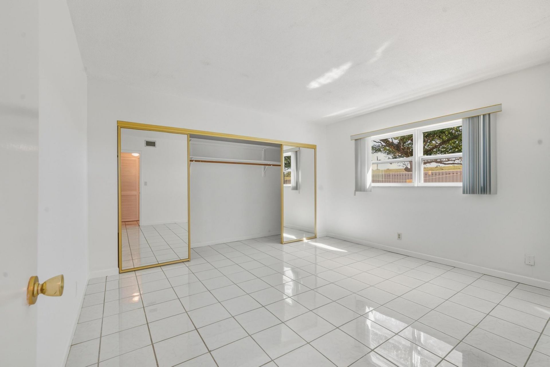 1451 N 12th Court, Unit 8a, Hollywood, FL 33019 Photo