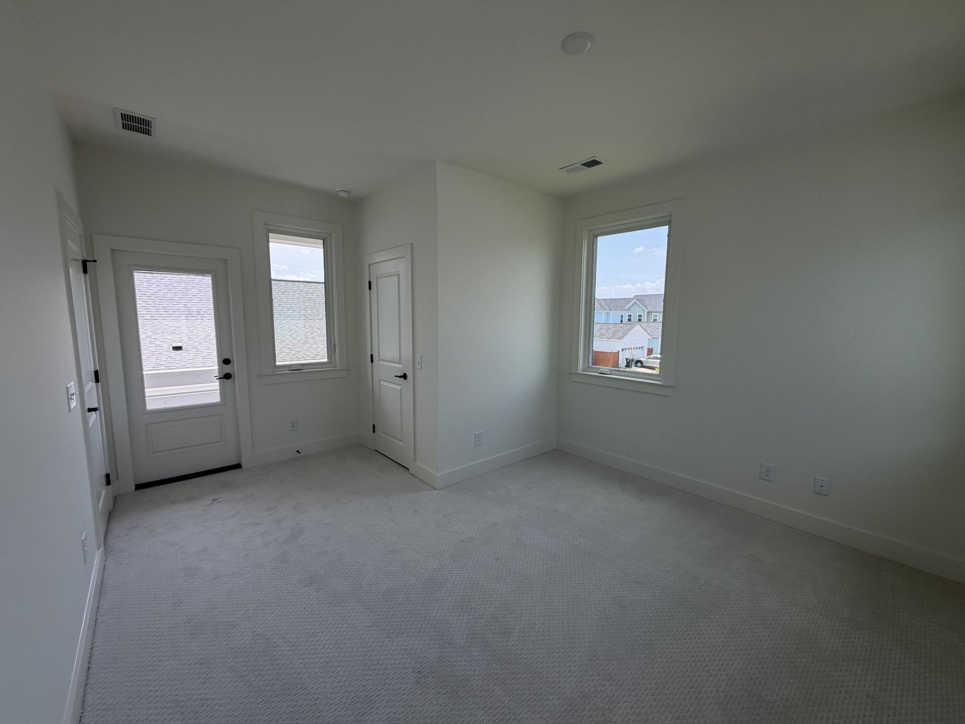 345 Trailmore Lane Photo 32