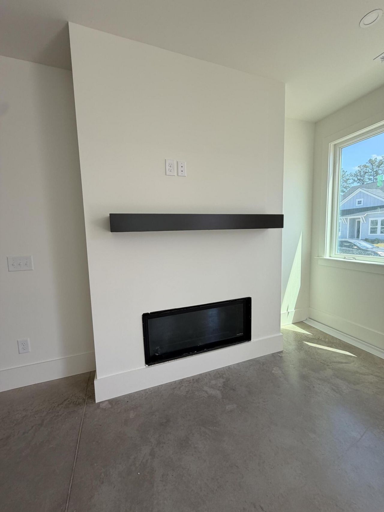 345 Trailmore Lane Photo 8