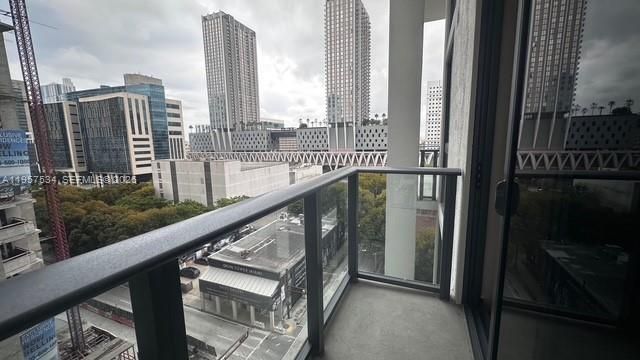 11 NE 6th St, Unit 902, Miami, FL 33132 Photo